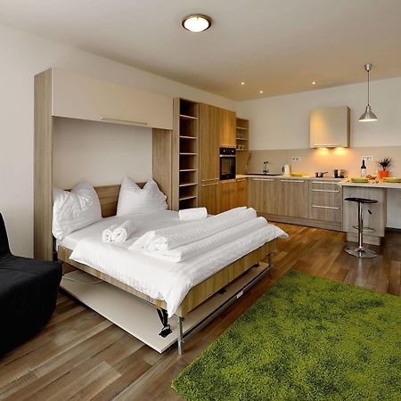 Ambiente Serviced Apartments - Dunajska Bratislava Eksteriør bilde