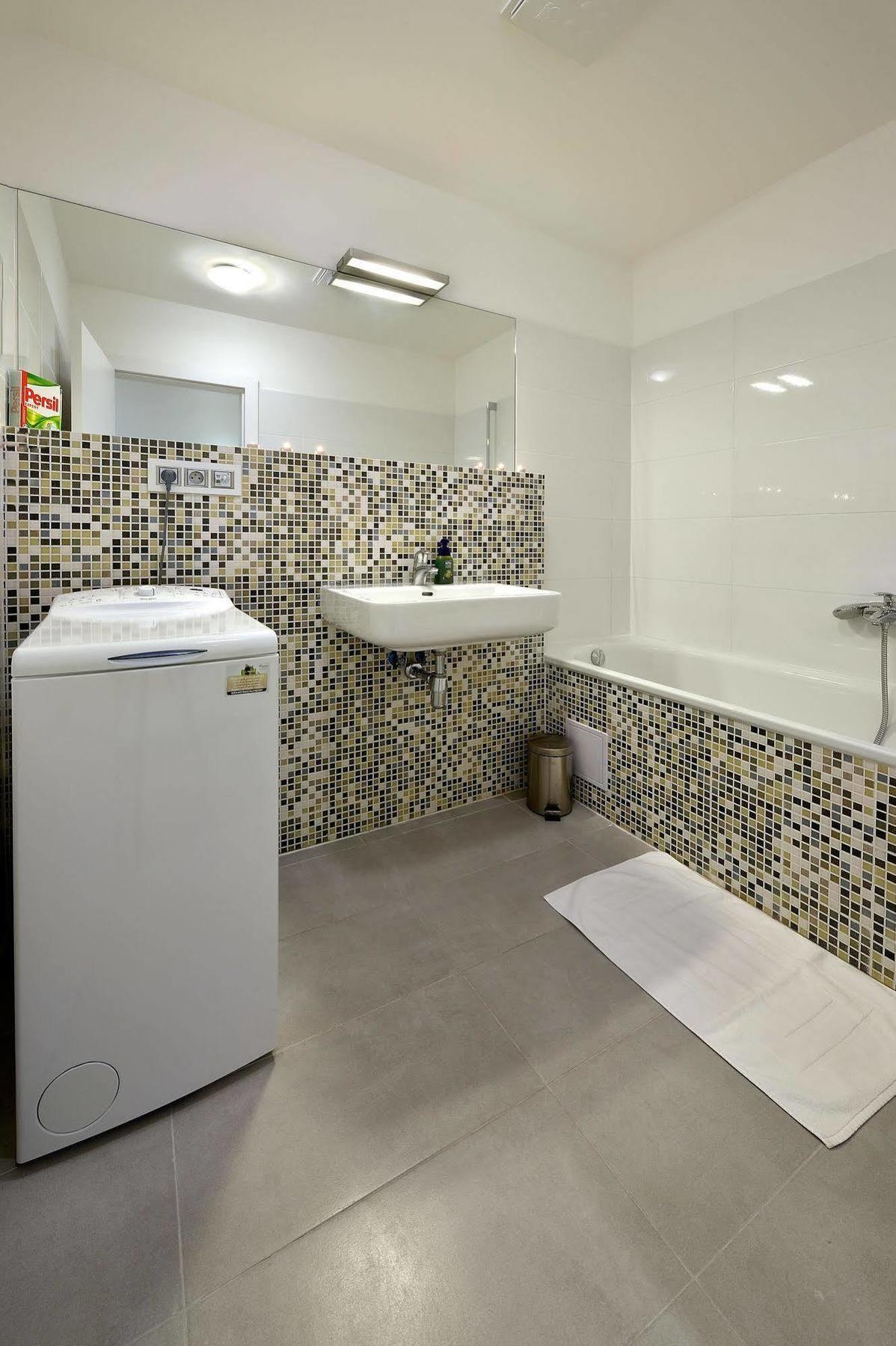 Ambiente Serviced Apartments - Dunajska Bratislava Eksteriør bilde