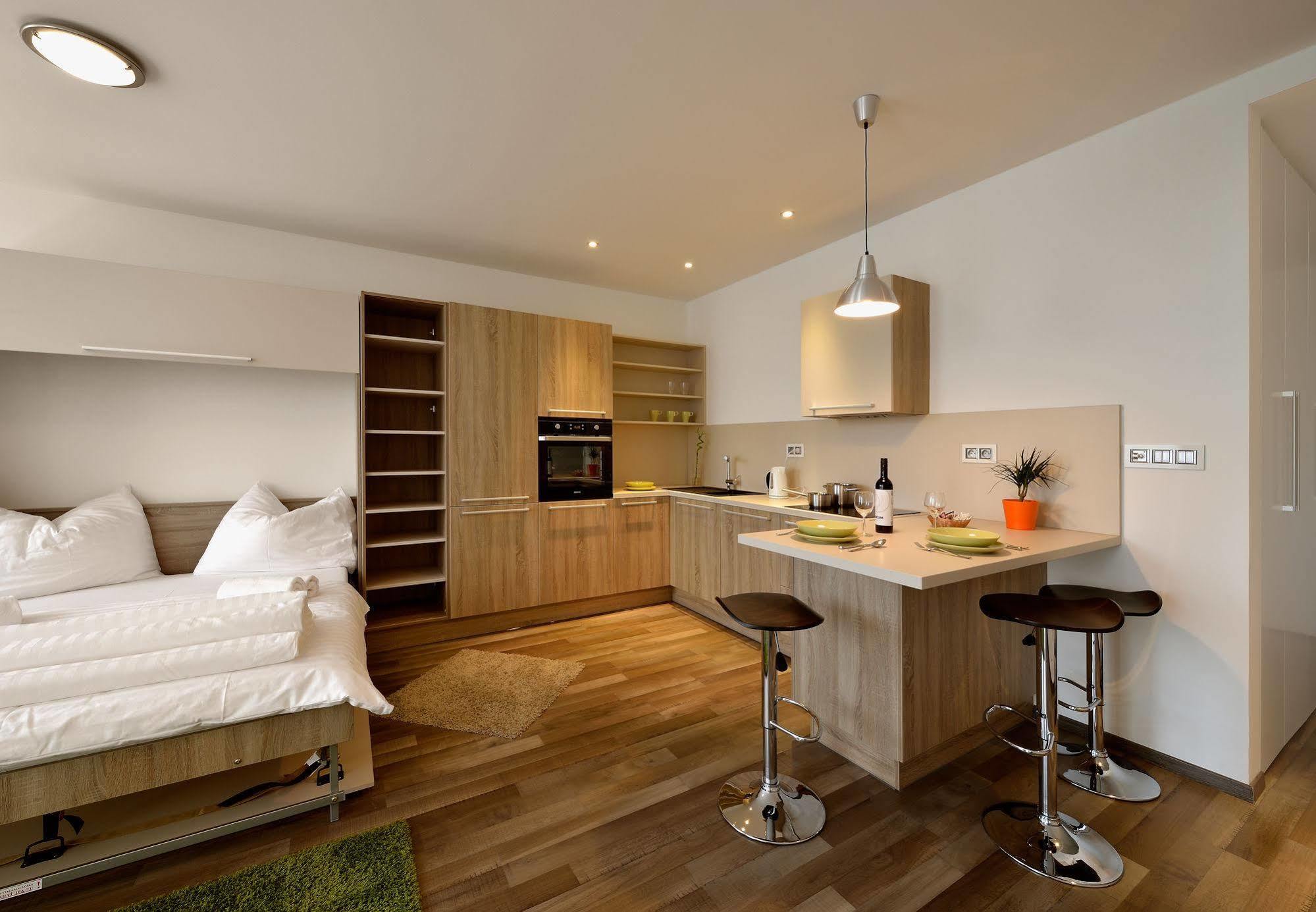 Ambiente Serviced Apartments - Dunajska Bratislava Eksteriør bilde