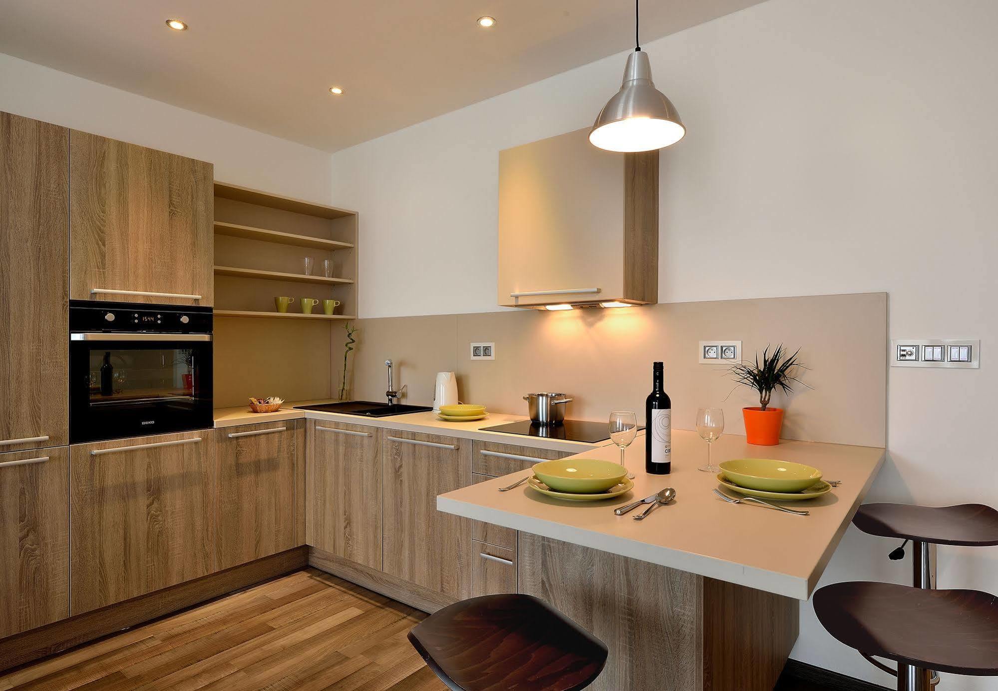 Ambiente Serviced Apartments - Dunajska Bratislava Eksteriør bilde