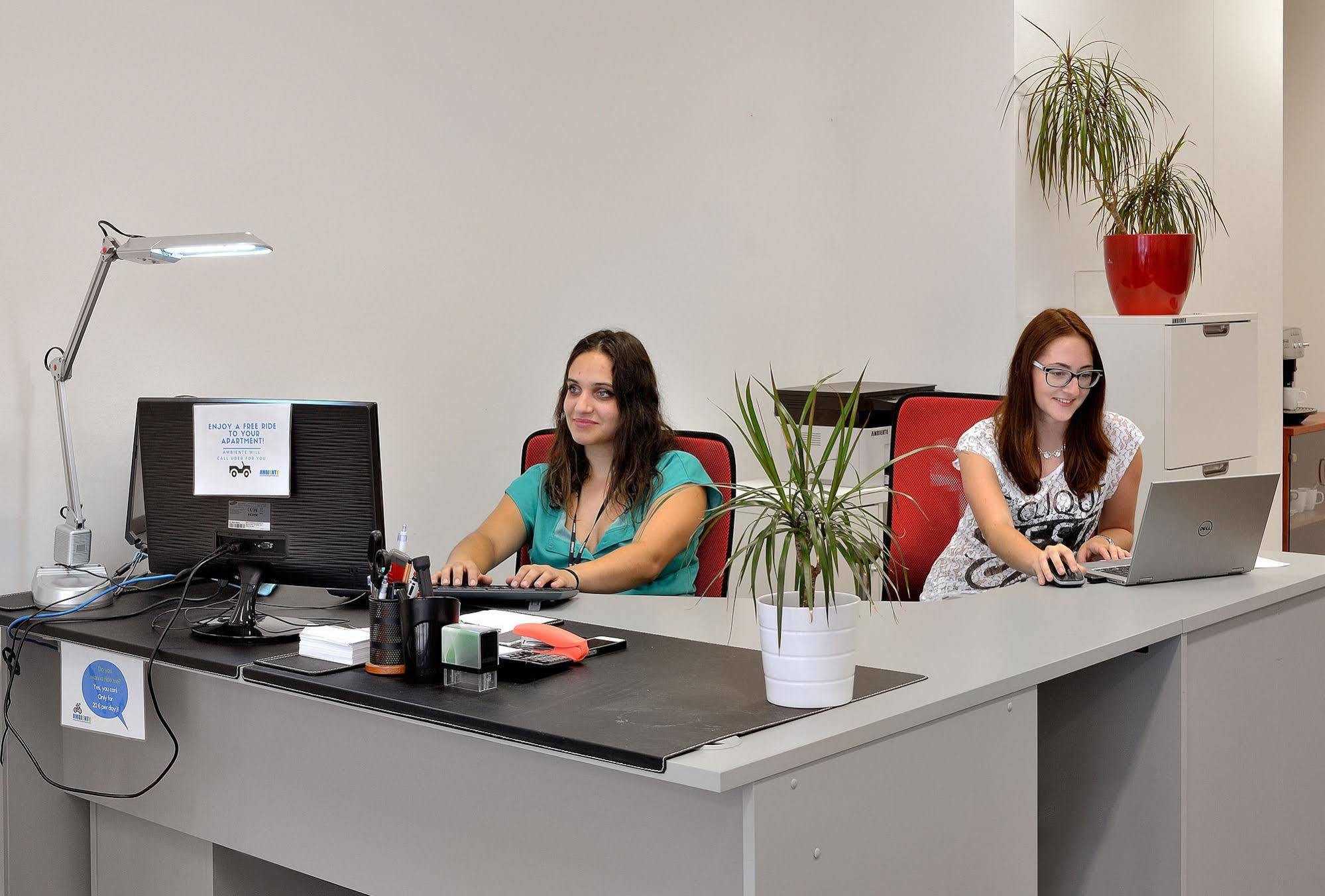 Ambiente Serviced Apartments - Dunajska Bratislava Eksteriør bilde